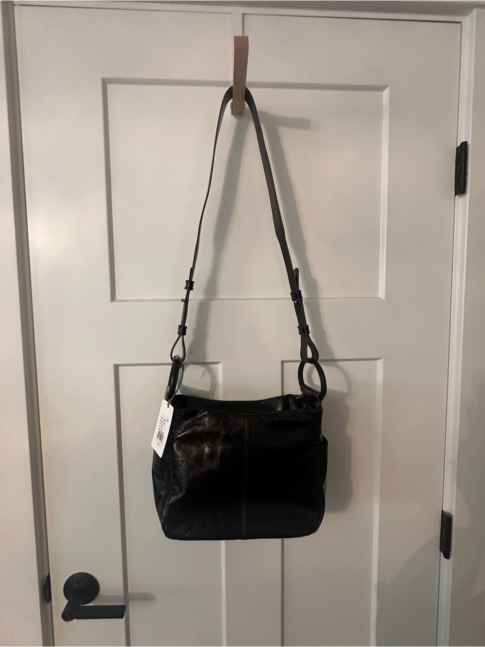 HOBO Black Leather Adjustable Strap Shoulder Bag